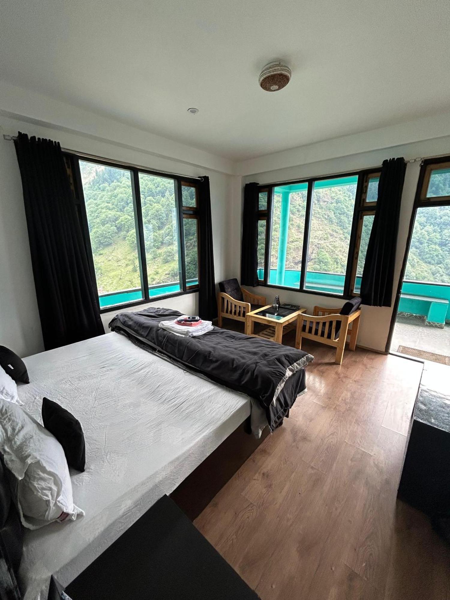 Aman Resort, Tosh Village, Himachal Pradesh المظهر الخارجي الصورة