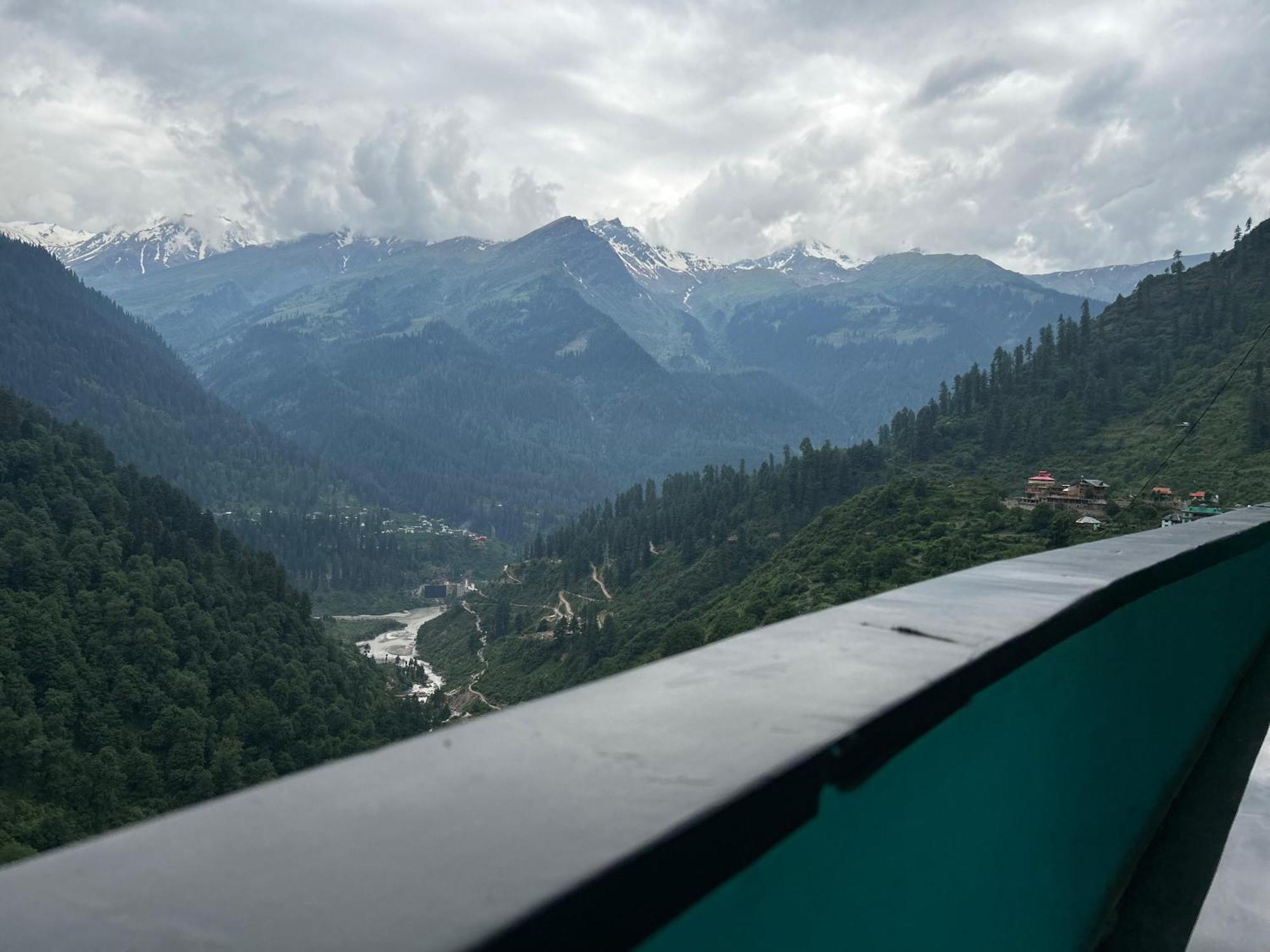 Aman Resort, Tosh Village, Himachal Pradesh المظهر الخارجي الصورة